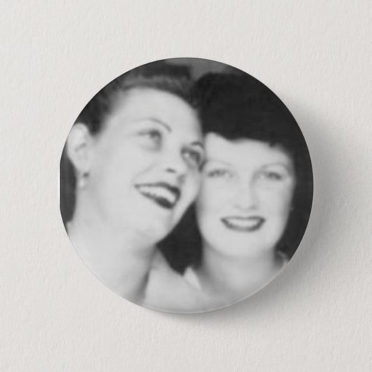 Connie & Nell Ronde Button 5,7 Cm (Voorkant)
