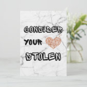 CONSIDÉREZ VOTRE CARRÉ VOLÉ Carte Saint-Valentin (Debout devant)