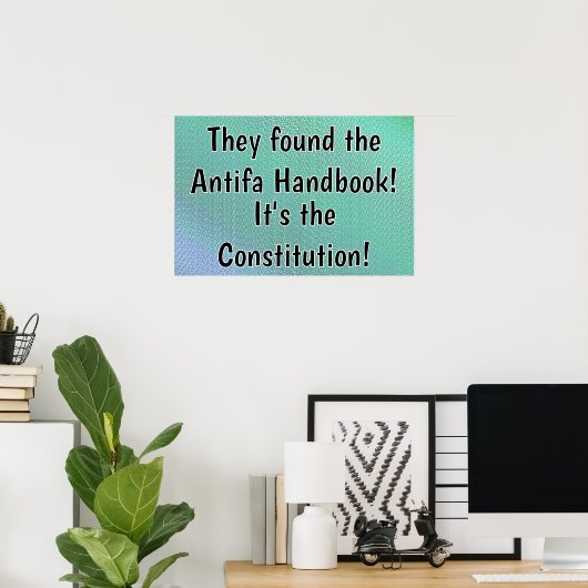 Constitution The Antifa Handbook Poster (Thuiskantoor)
