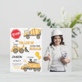 Construction Anniversaire Invitation avec photo (Debout devant)