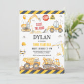 Construction Boy Birthday Invitation (Debout devant)