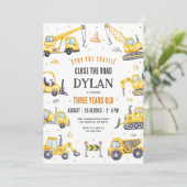 Construction Boy Birthday Invitation (Debout devant)