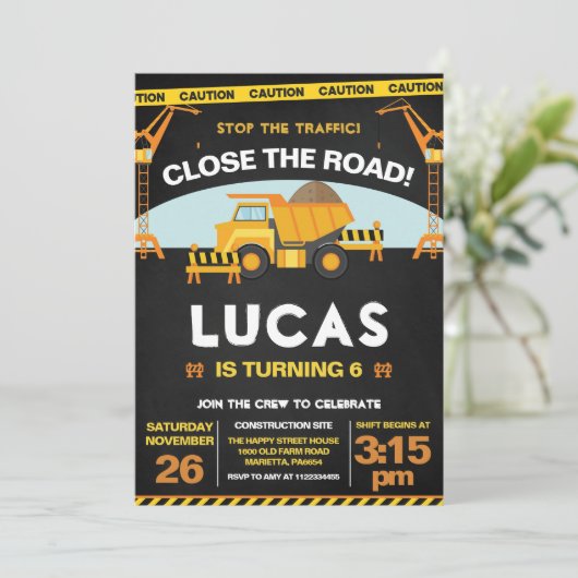 Construction Invitation for Birthday Party Zone (Debout devant)