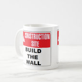 "Construire le mur" Mug (Devant gauche)