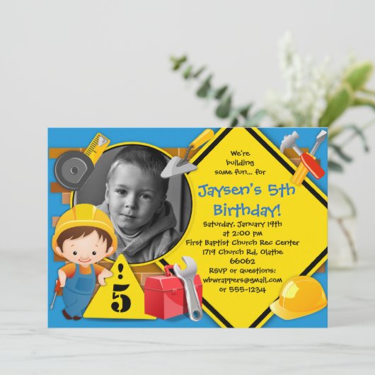 CONSTRUIRE UNE Invitation FUN Construction Party (Debout devant)