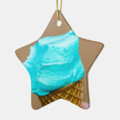 Consumptie-ijs met wafelmacro keramisch ornament (Links)