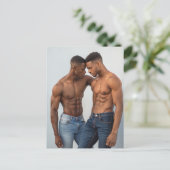 Contemporary Affection: Dual Portrait in Modern Li Briefkaart (Staand voorkant)
