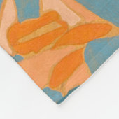 Contemporary Leaf Design in Peach  Fleece Deken (Hoek)