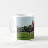 Continentale kleurenbewaking van de oude garde koffiemok (Voorkant links)