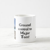 Contrôle au sol au Major Tom ! Mug (Centre)