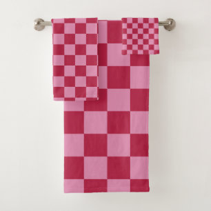 Controleer patroon magenta en roze bad handdoek