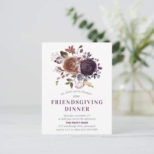 Convivial Boho Rustique Purple Floral Invitation (Debout devant)