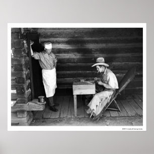 Cook die naar een cowboy speelkaarten kijkt poster