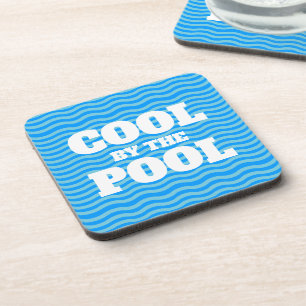 Cool bij het zwembad blauw water golvende lijnen z bier onderzetter