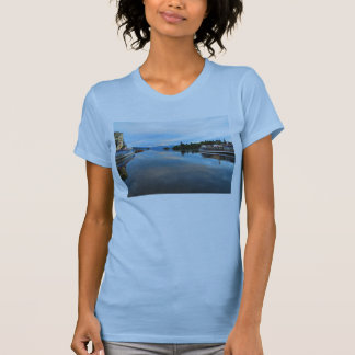 COOL BLUE DAWN - LAKE WINDEMERE - UK T-SHIRT