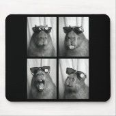Cool Capybara With Sungles Photobooth Funny Rodent Muismat (Voorkant)