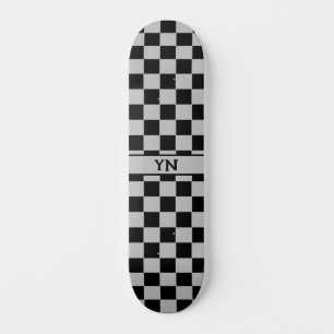 Cool Checkered Black and Grey Name Initialen Skateboard