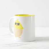 Cool Chick funky Easter yellow chick Tweekleurige Koffiemok (Voorkant links)