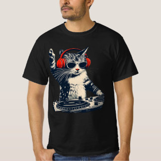 Cool DJ Cat , Funny Cat With Headphones , Stylish  T-shirt
