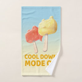 Cool Down Mode On: Iron T & Bunny Girl Popsicles Bad Handdoek