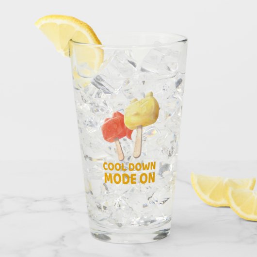 Cool Down Mode On: Iron T & Bunny Girl Popsicles Glas (Voorkant ijs)