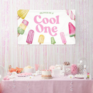 Cool Een Roze Retro Popsicle 1e Verjaardagsfeest Spandoek