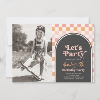 Cool Girl Birthday Party Invitation | Skater Girl Kaart