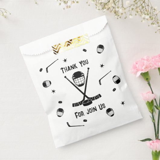 Cool Ice Hockey Zwart-wit Verjaardagsfeest Bedankzakje (Gezegeld)