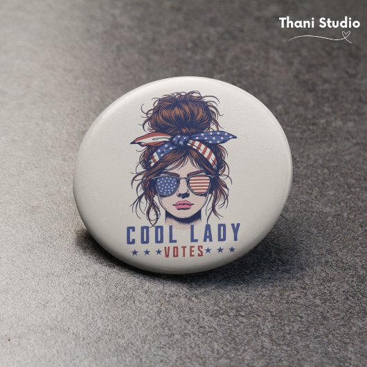 Cool Lady stemt  rommelig haar Lady Election Ronde Button 7,6 Cm