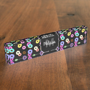 Cool leuk kleurrijk donuts patroon zwart Monogram Naambordje