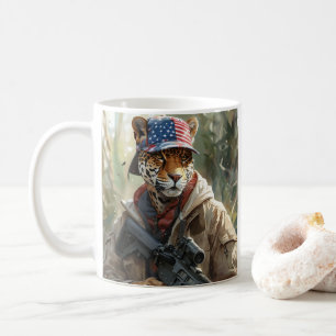 Cool MAGA Big Cat met Pistool & Camouflage JAGUAR Koffiemok