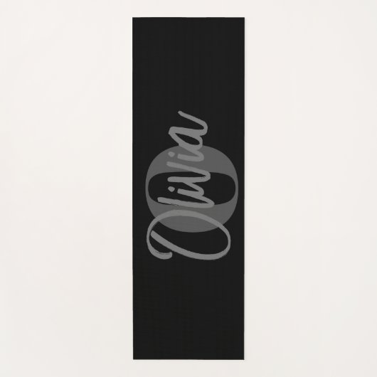 Cool Monochrome Zwart Grijs Modern Script Monogram Yogamat (Voorkant)