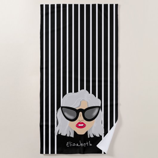 Cool Oma Vrouw met Bril Custom Name Strandlaken (Voorkant)