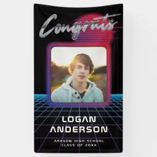 Cool Retro 80's Synthwave New Wave Afstudeerder Pa Spandoek