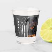 Cool Rugged Rottweiler Dog American Flag Shot Glas (Voorkant)