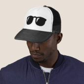 Cool Shades Trucker Pet (In situ)