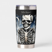 Cool skelet liefhebbers voeg naam toe geïsoleerde drinkbeker (Voorkant)