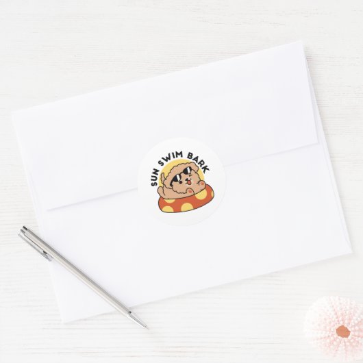Cool Summer Dog Floating - Schattigee Puppy Pool P Ronde Sticker (Envelop)