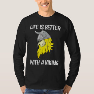 Cool Viking Design for Men Norse Horned Helm T-shirt
