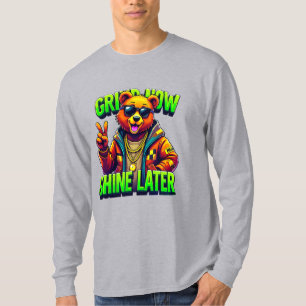 Coole beer die een zonnebril en hoodie draagt en e t-shirt