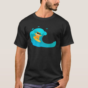 Coole Kat Op Surfplank Rijdt Golf T-shirt