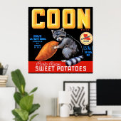 Coon Brand en zoete aardappelen Poster (Thuiskantoor)