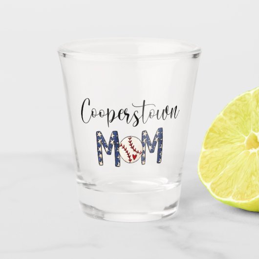 Cooperstown NY Baseball Mom Stars Script Team Moed Shot Glas (Voorkant)