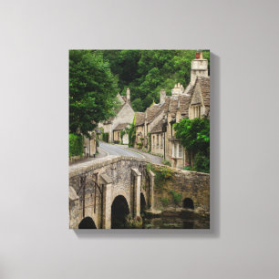 Copie verticale de toile de Combe de château de