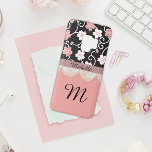 Dentelle florale asiatique personnalisée rose<br><div class="desc">Un joli Samsung Galaxy S9 rose avec un motif japonais sakura (fleurs de cerisiers) au design floral de fleurs roses et blanches, orné d'un ruban et d'une décoration en dentelle. Ce boîtier téléphonique peut être personnalisé avec votre propre nom monogramme et chrétien, ou bien (ou les deux) peut être supprimé...</div>