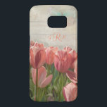 Coque Samsung Galaxy S7 Tulipes roses de corail de printemps avec Papillon<br><div class="desc">Ce boîtier de téléphone design personnalisable avec votre triple monogramme a commencé avec une image peinte à la main de tulipes à ressort rose corail de "La Rivière des Fleurs" en Belgique, Pays-Bas. Le tableau est également orné d'un arrière - plan en bardeau de bois gris avec un papillon élégant,...</div>