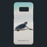 Coque Case-Mate Samsung Galaxy S8 Turtle Beach Voyage Nom personnalisé | Nature<br><div class="desc">Ce design est composé d'une petite tortue qui se dirige vers l'océan après sa naissance. Personnalisez en modifiant le texte dans la zone de texte ou en supprimant le texte sans nom. #tortue #océan #seaturtle #leatherback #plage #vie marine #personnalisées #nature #Samsung</div>