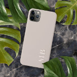 Coque iPhone 11Pro Max Couleur crème neutre beige écru clair personnalisé<br><div class="desc">Coque de téléphone portable monogramme couleur couleur naturelle écru beige vert contemporain. Avec la possibilité de customiser avec un nom, un monogramme ou des initiales de votre choix. Belle couverture moderne et cool pour le brancheur tendance et amateur d'art branché, amoureux de motifs artistiques qui veut protéger leur téléphone de...</div>