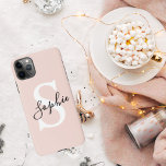 Coque iPhone 11Pro Max Nom personnalisé moderne Monogram Pastel Rose<br><div class="desc">Nom personnalisé moderne Monogram Pastel Rose</div>