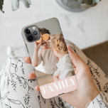 Coque iPhone 11Pro Max Photo de famille Pastel Pink Love<br><div class="desc">Modern Red Love Famille cadeau photo</div>